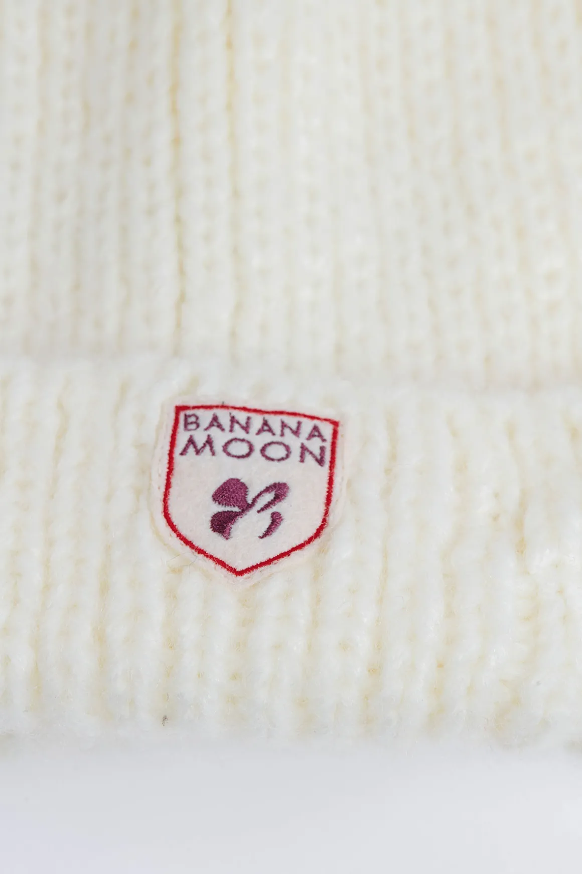 Bonnet Blanc MYA LUCINE