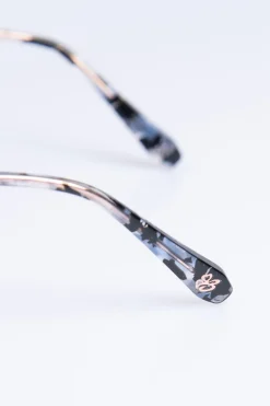 LUNETTES Noir Lunettes de soleil papillonnante - BM210P02