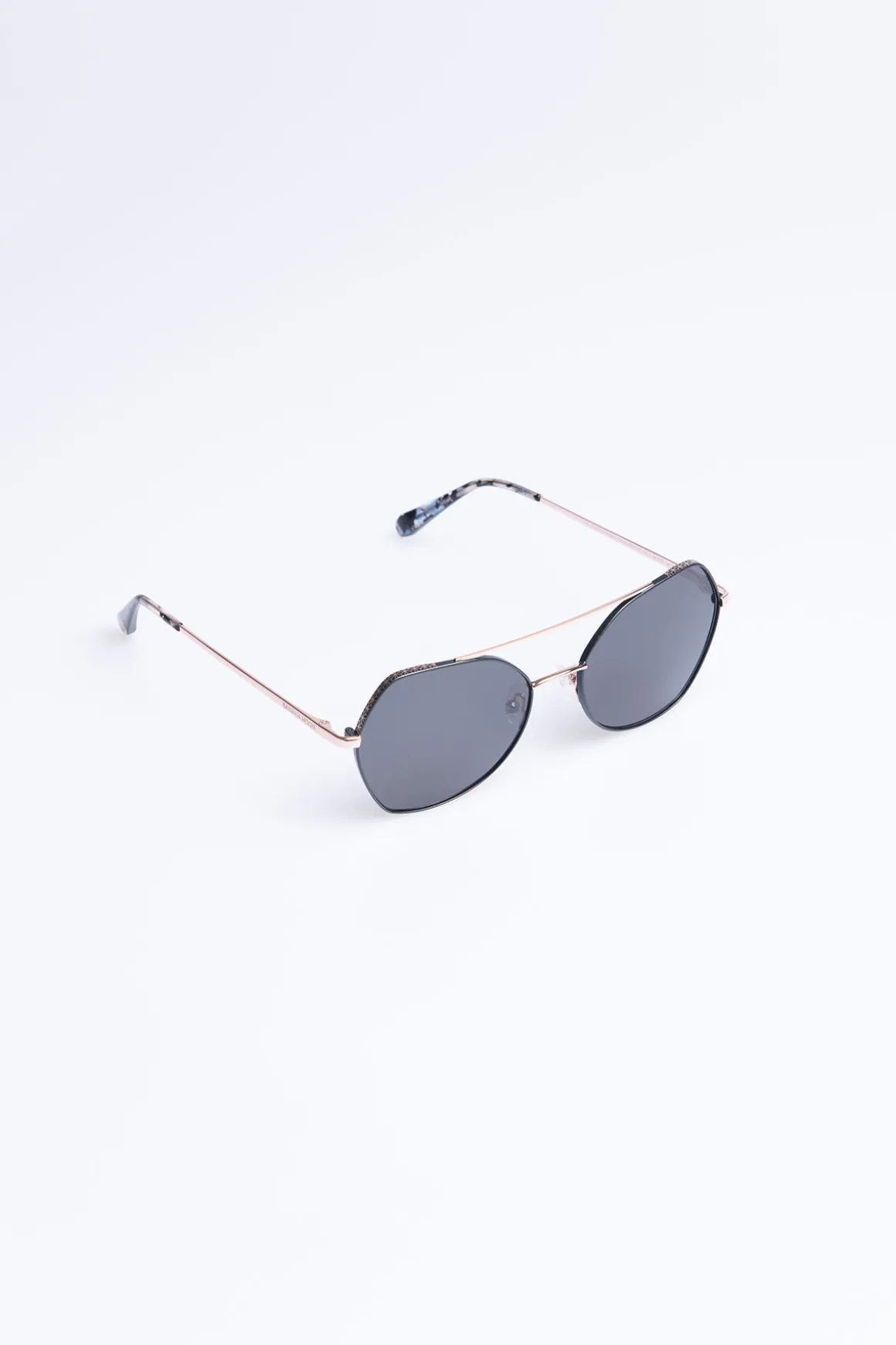 LUNETTES Noir Lunettes de soleil papillonnante - BM210P02