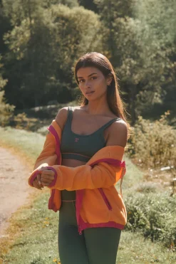 Polaire Orange WARREN BRICHILL