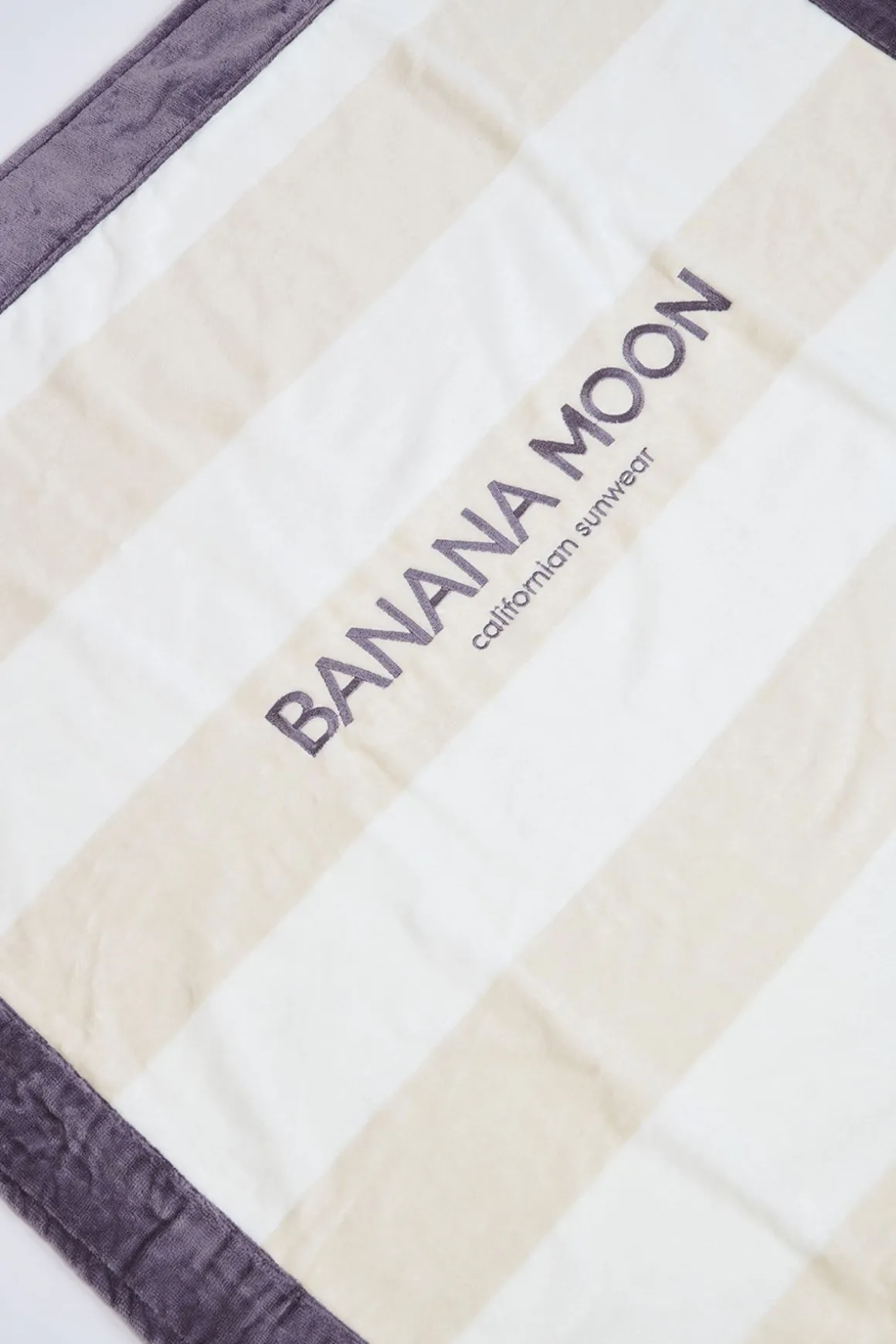 SERVIETTE PLAGE Beige FERGIE TOWELY