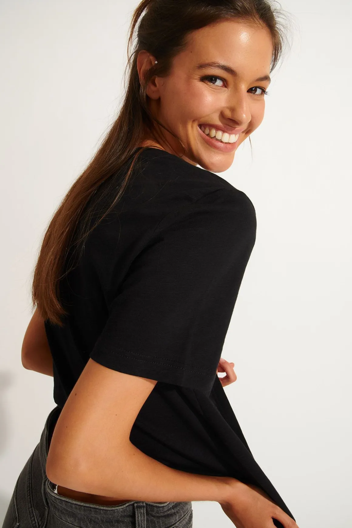 TSHIRT Noir WAKEY MIDOLI